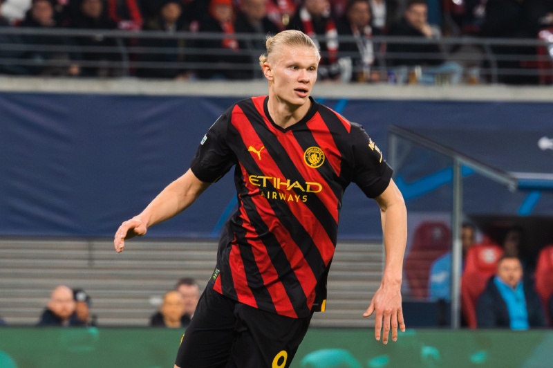 Erling Haaland spiller i Premier League for Manchester City